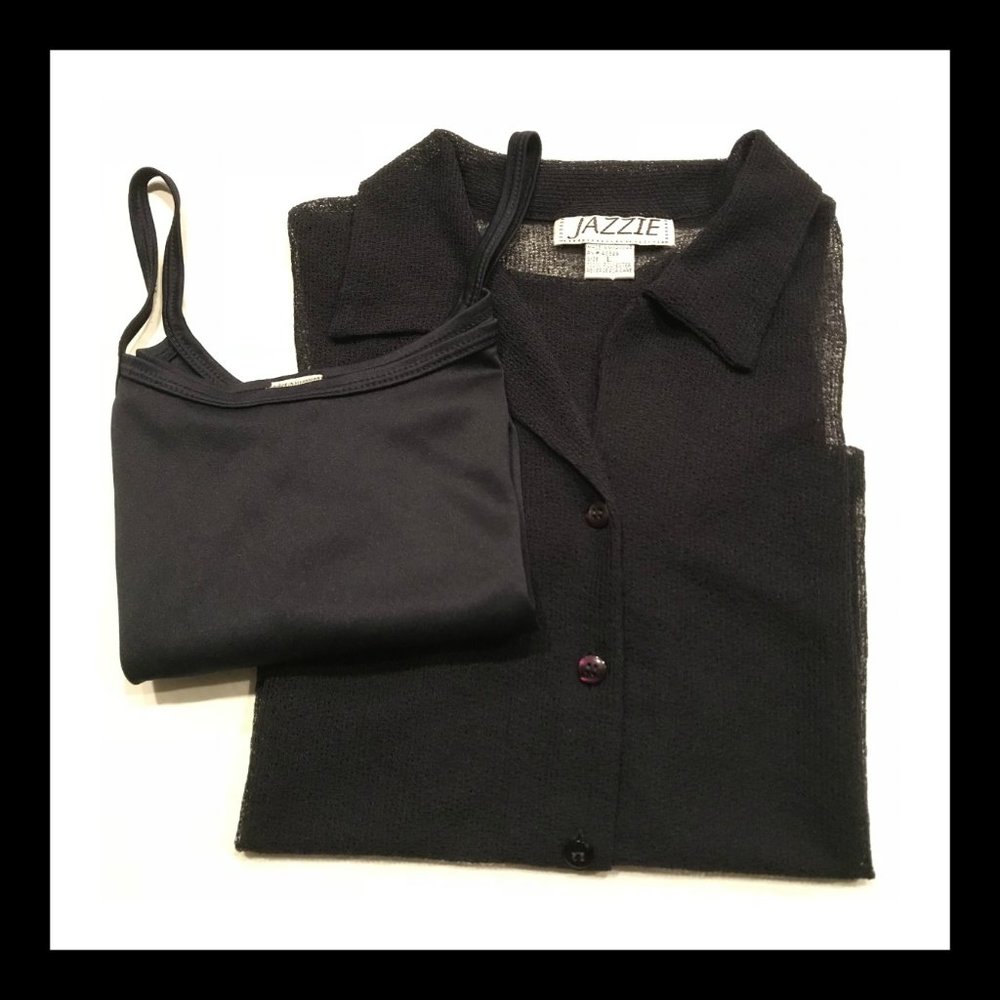 2-Pc Short Sleeve Net Top w/ Inner Sphagetti Top